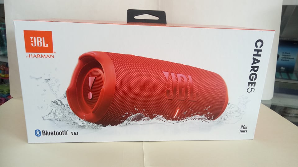 JBL CHARGE 5 - Portable Bluetooth Speaker with IP67 Waterproof and USB Charge out