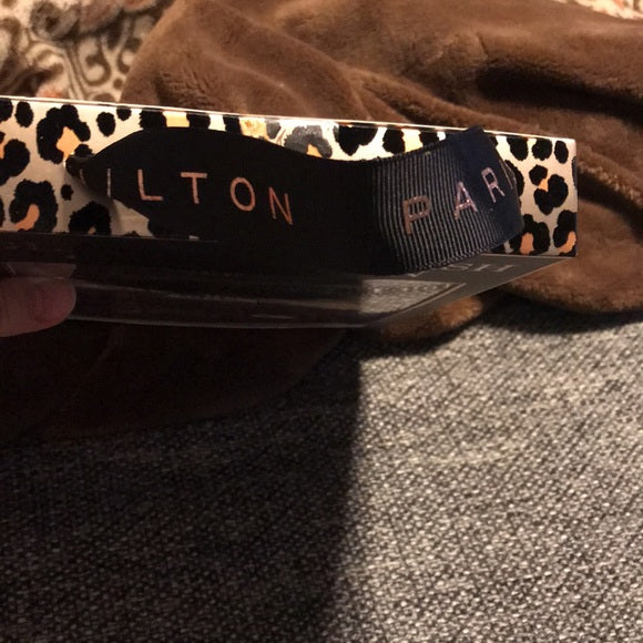 Paris Hilton Glamorous Lash Collection