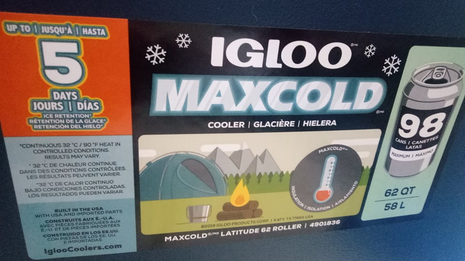 Igloo MaxCold Latitude Roller Cooler, 62QT, 58L