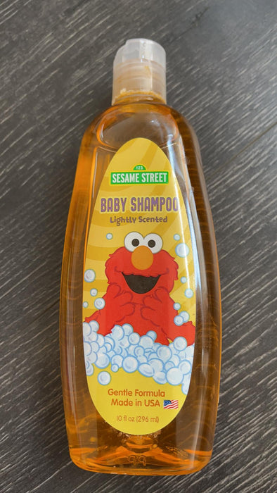 Sesame Street Lightly Scented Baby Shampoo (296ml)